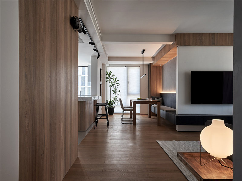 德陽裝飾墻定制施工中，是刷漆好還是貼壁紙好