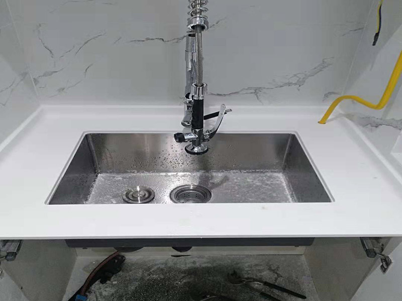 求推薦一家鄭州維修公司可以修龍頭的，鄭州旋轉(zhuǎn)水龍頭漏水怎么修