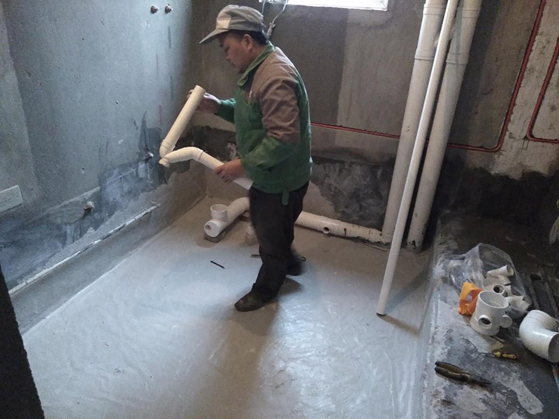 中山墻磚修補(bǔ)施工,中山墻磚修補(bǔ)脫落問(wèn)題，日常生活中我們總是會(huì)遇到需要房屋裝修、維修、家電家具安裝修理的問(wèn)題，漏水?dāng)嚯?、無(wú)法正常使用等各種問(wèn)題層出不窮，那么小維修如何自檢、裝修維修價(jià)格，脫落問(wèn)題正規(guī)公司，靠譜的維修師傅哪里找這些在久益一修官網(wǎng)上都有介紹，大到房屋裝修，小到龍頭更換，家裝維修久益一修在行業(yè)都是排名前列。  中山墻磚修補(bǔ)脫落問(wèn)題，若砂漿未松動(dòng)，僅是瓷磚脫落，可將瓷磚背面和四周粘附的砂漿刮凈后，在107膠中摻入少許水泥成糊狀，在答瓷磚背面均勻地涂上薄薄的一層，稍后壓緊瓷磚即可粘牢。  中山墻磚修補(bǔ)脫落問(wèn)題:若砂漿連同瓷磚一同掉落，先在原基礎(chǔ)面上輕輕鑿些毛坑后，用拌有107膠的砂漿重新鑲貼，或用水泥、E－44環(huán)氧樹(shù)脂、丙酮、乙二胺（化工商店有售）按5：3：2：1的比例拌勻后，  中山墻磚修補(bǔ)脫落問(wèn)題：用毛刷在基礎(chǔ)面上刷一層，然后將脫落的瓷磚壓上去，直至砂漿硬化。需要注意的是，若瓷磚僅是局部脫落，千萬(wàn)不可用力敲打基礎(chǔ)面上的砂漿，以防震松周?chē)纠喂痰拇纱u。