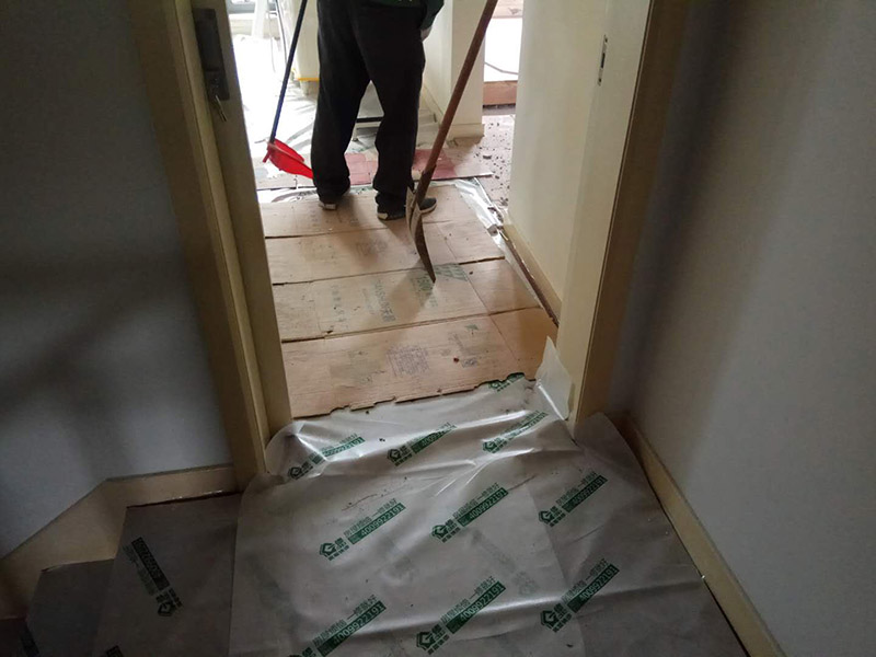 1、防護，就是針對被保護對象的特點采取各種防護的措施；2、包裹，就是將被保護物包裹起來，以防損傷或污染；3、覆蓋，就是用表面覆蓋的辦法防止堵塞或損傷；4、封閉，就是采取局部封閉的辦法進行保護；5、合理安排施工順序，主要是通過合理安排不同工作間的施工順序先后以防止后道工序損壞或污染已完施工的成品或生產(chǎn)設(shè)備