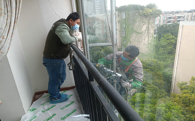 貴陽(yáng)門窗維修工人哪里找,貴陽(yáng)門窗維修比較好的公司