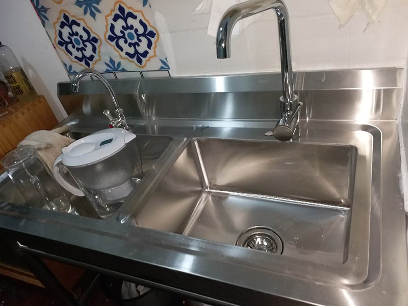 鄭州哪家維修公司專門處理水槽漏水，鄭州廚房水盆下水口漏水怎么辦