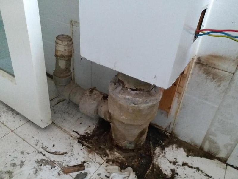 煙臺管道疏通機(jī)使用的技巧,煙臺廚房管道疏通方法