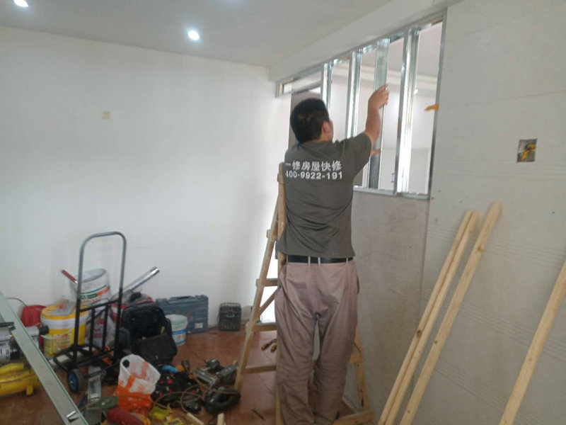 廈門門窗維修哪個公司好,廈門門窗安裝人工費(fèi)多少