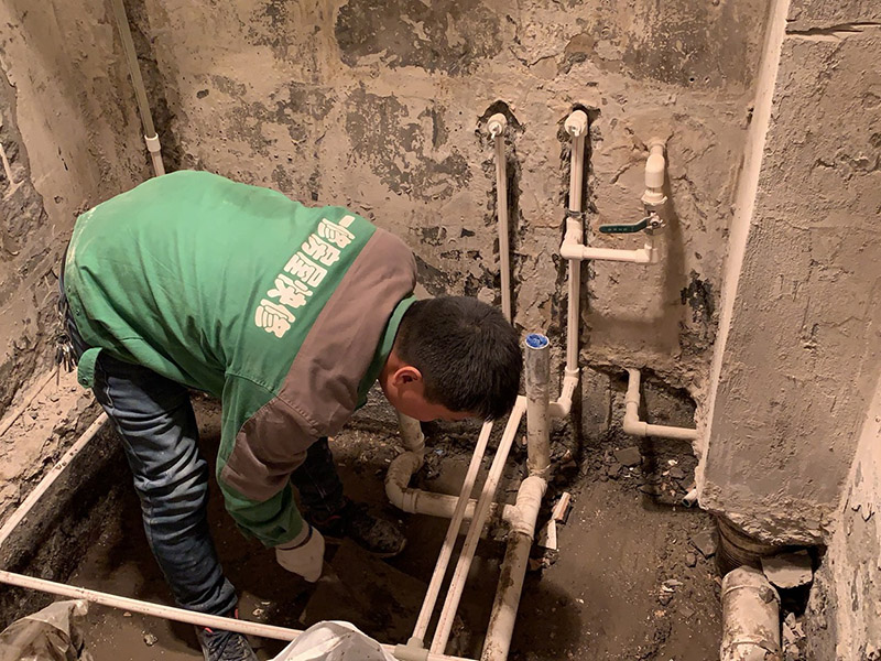 ?？谘b修防水補(bǔ)漏一般是如何收費(fèi)的