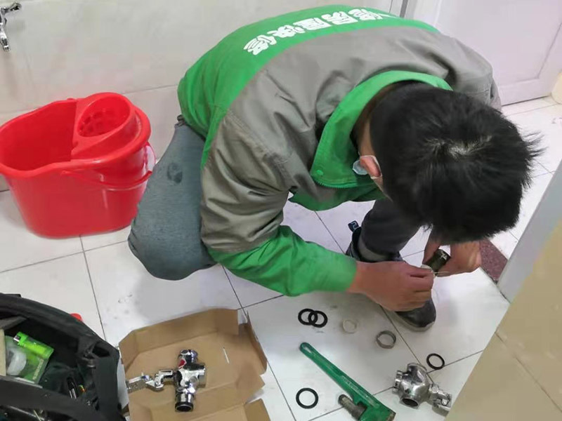 家里暗管漏水維修本身不難，難點在于如何精準找到漏點