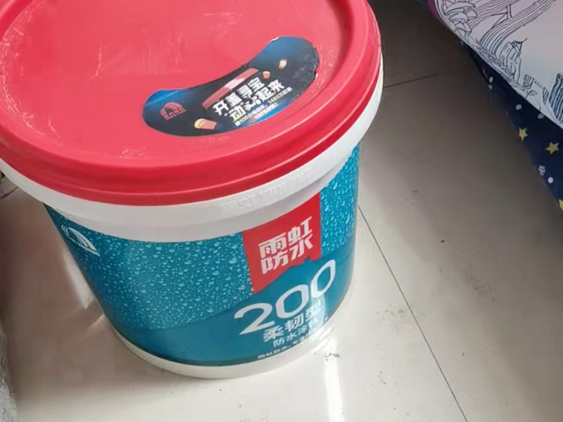 衛(wèi)生間拆除，材料入場