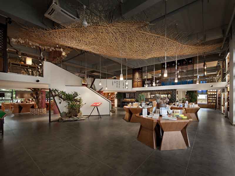 德陽店面裝修的重點是什么，如何做到讓店招引人注目