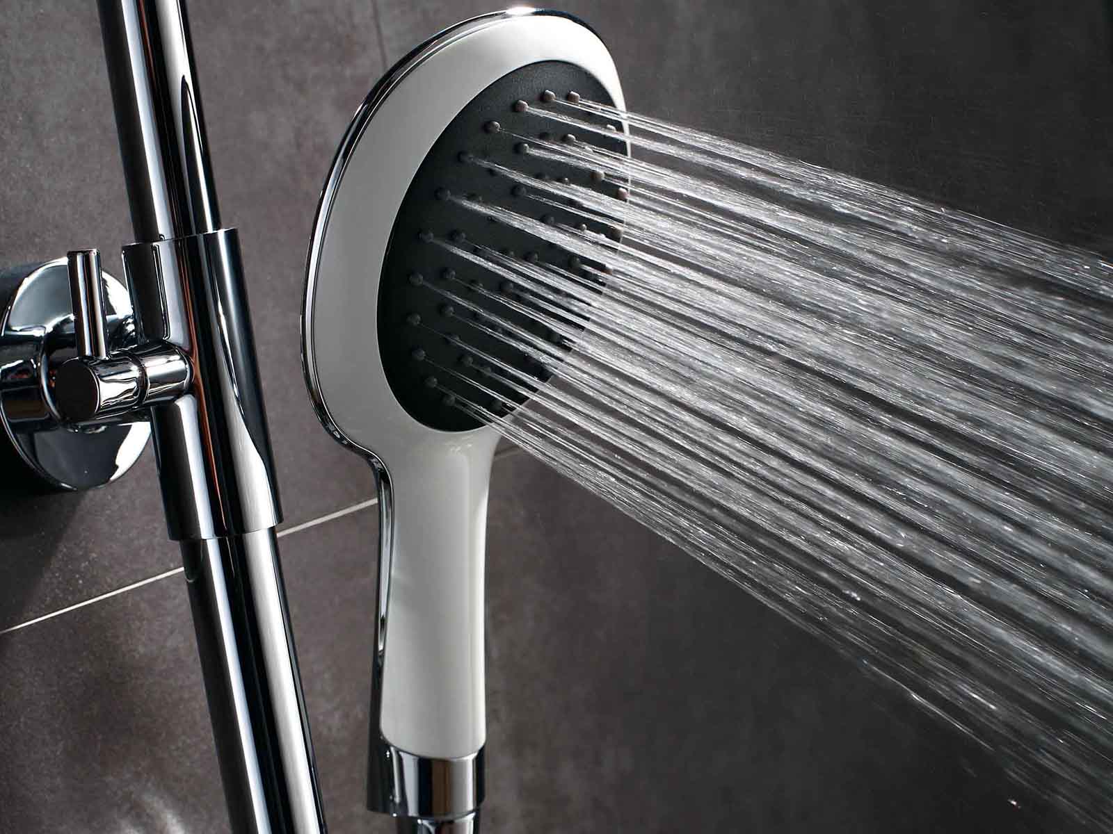 不同的花灑漏水原因都有對應(yīng)的花灑維修方法，無法維修時建議更換