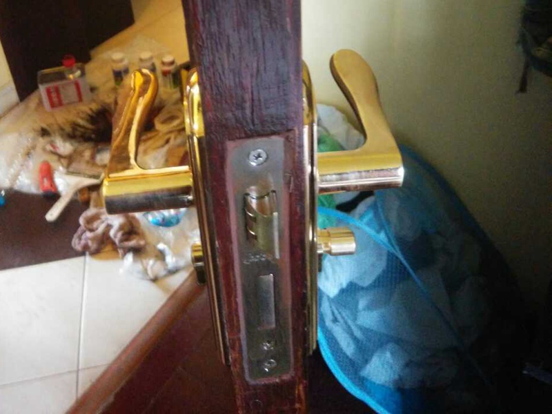 維修伸縮門,工廠電動(dòng)遙控自動(dòng)伸縮門一般有什么故障，怎樣維修