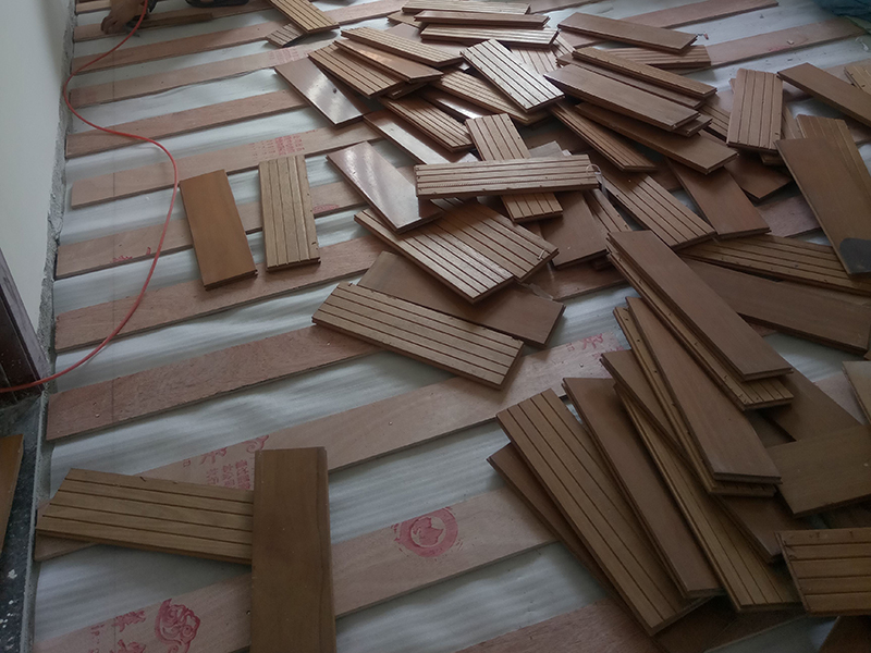 木地板裂縫怎么辦，超級有效的三種修補辦法推薦給大家