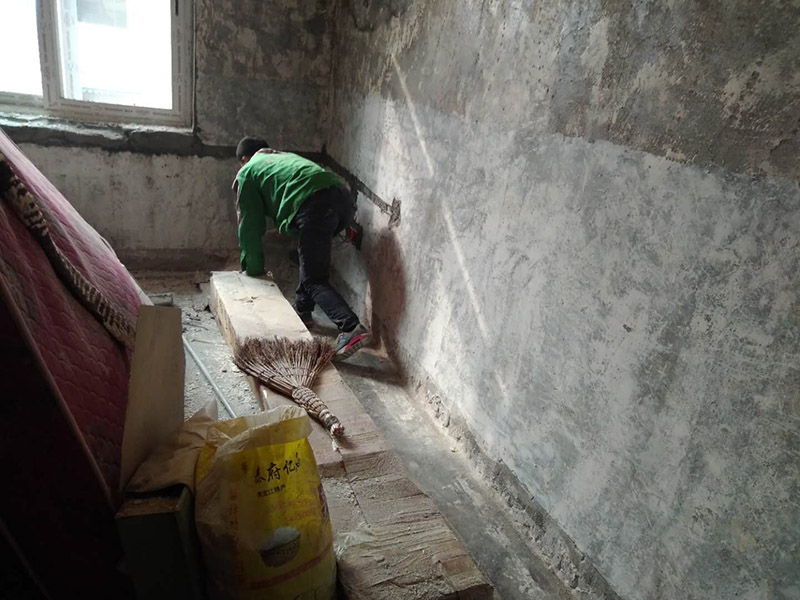 武漢天溝怎么補漏不會漏，武漢天溝補漏應(yīng)該用什么材料