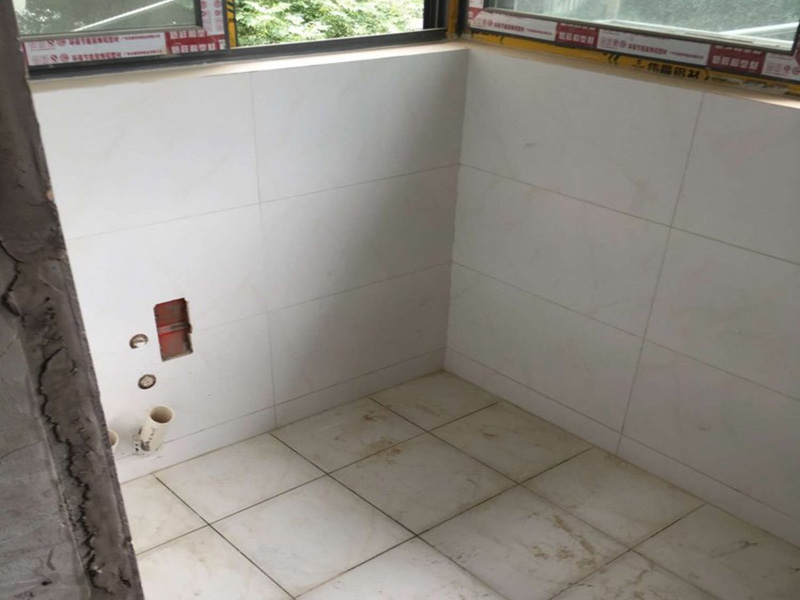 陽臺(tái)瓷磚鋪貼施工