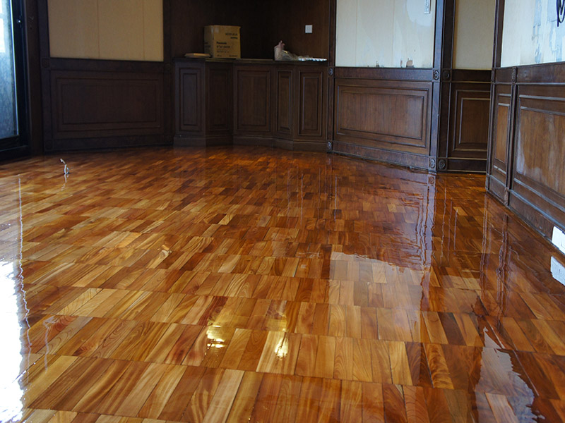 實(shí)木地板翻新價(jià)格