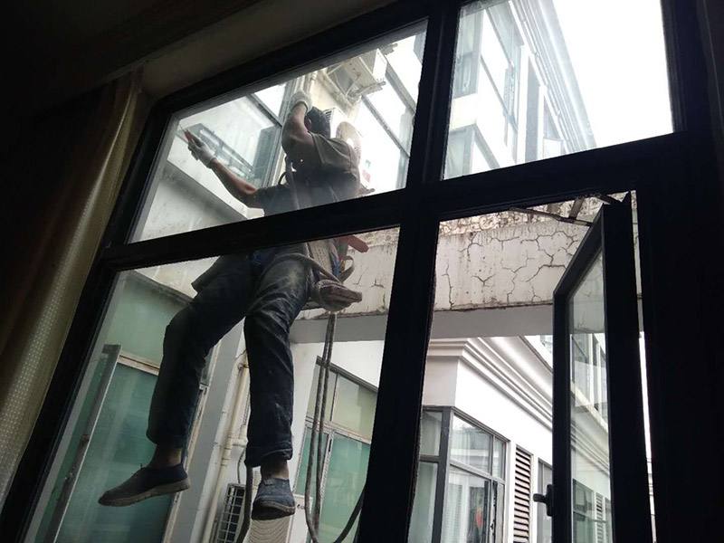 電動窗簾安裝維修上門服務(wù),電動窗簾維修上門-遙控電動窗簾 