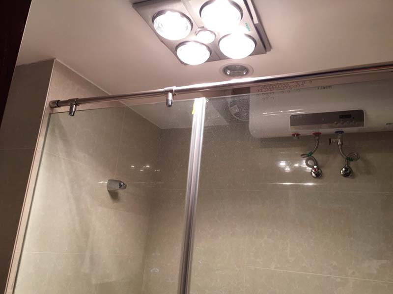 集成吊頂燈壞了怎么換,集成吊頂燈壞了怎么更換？安裝時(shí)要注意什么