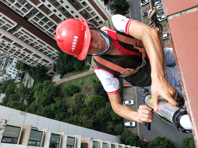 陽臺(tái)防水補(bǔ)漏黑科技，用對(duì)是&ldquo;神器&rdquo;用錯(cuò)是&ldquo;騙局&rdquo;