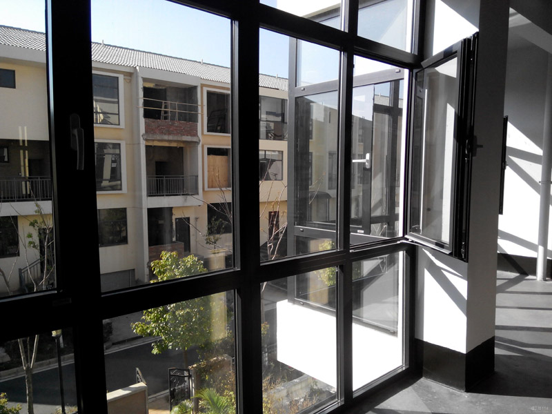 自動(dòng)門維修注意事項(xiàng)