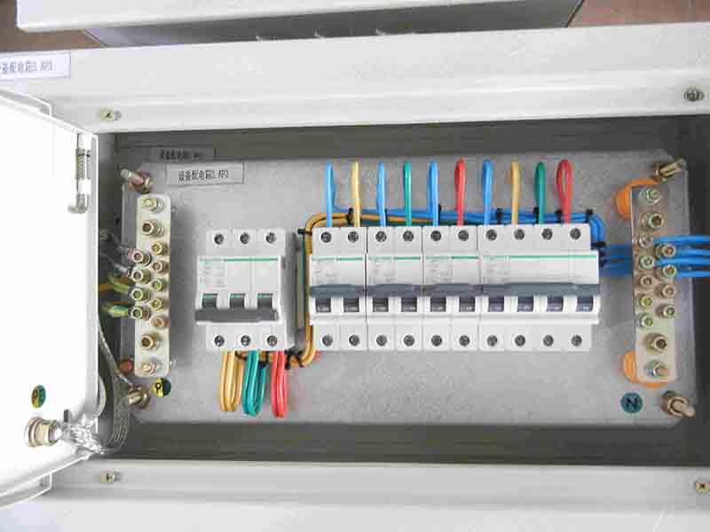 常見的家庭電路故障維修辦法，專業(yè)電工師傅的經驗之談