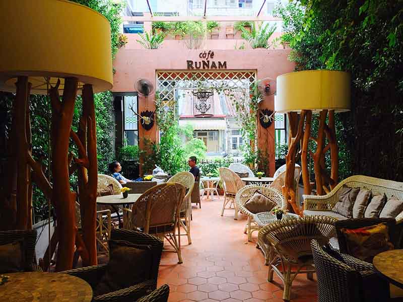 德陽咖啡店裝修成法式風格，應(yīng)該怎么做