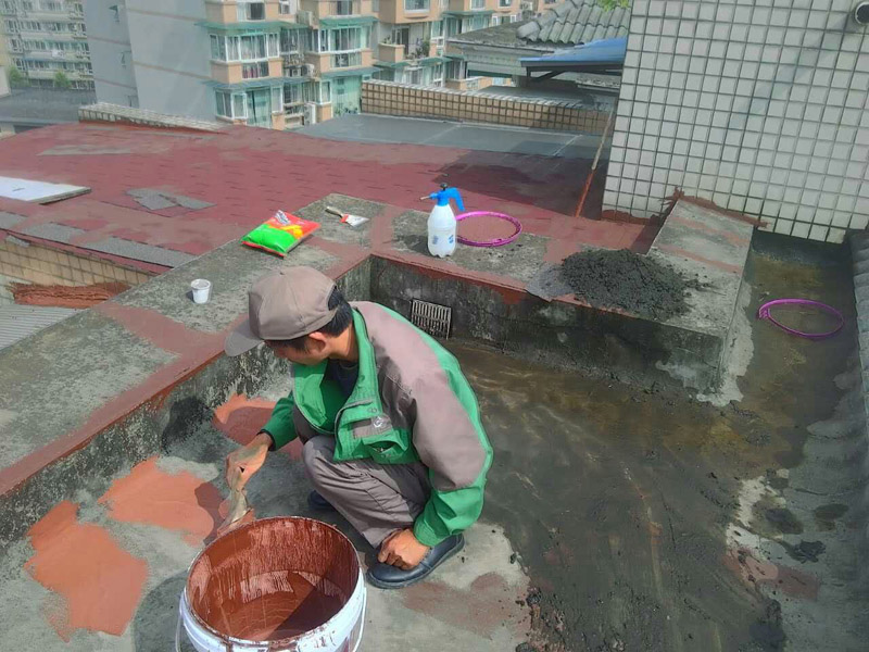 屋面漏水維修處理？是找物業(yè)公司處理還