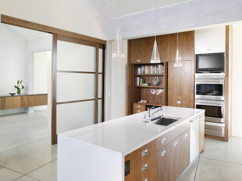 廚房裝修門的選擇有訣竅，推拉門更易清