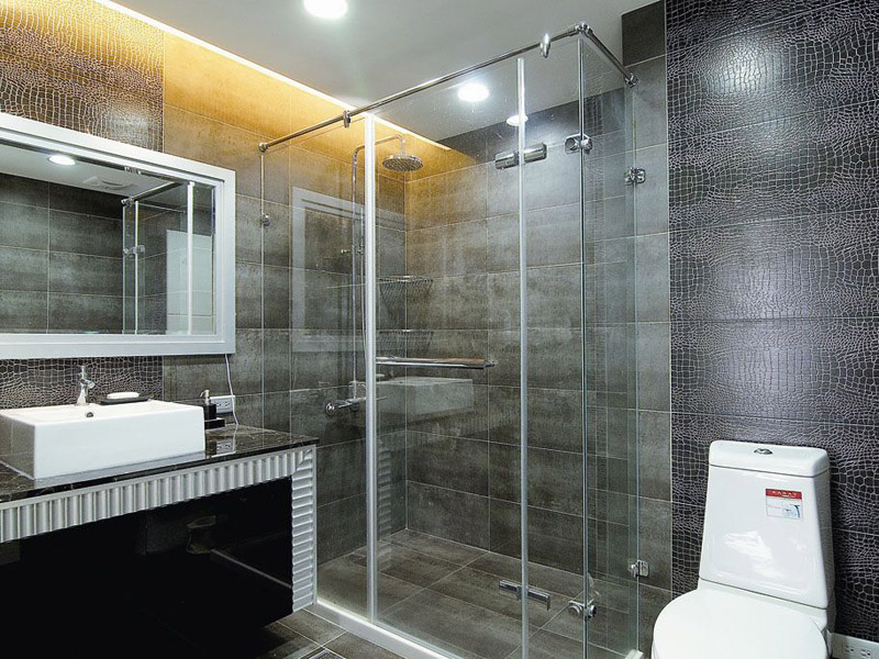 成都綿陽淋浴房裝修不可盲目，玻璃不是