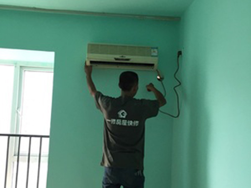 空調(diào)安裝注意事項(xiàng)，排水孔應(yīng)內(nèi)高外低防