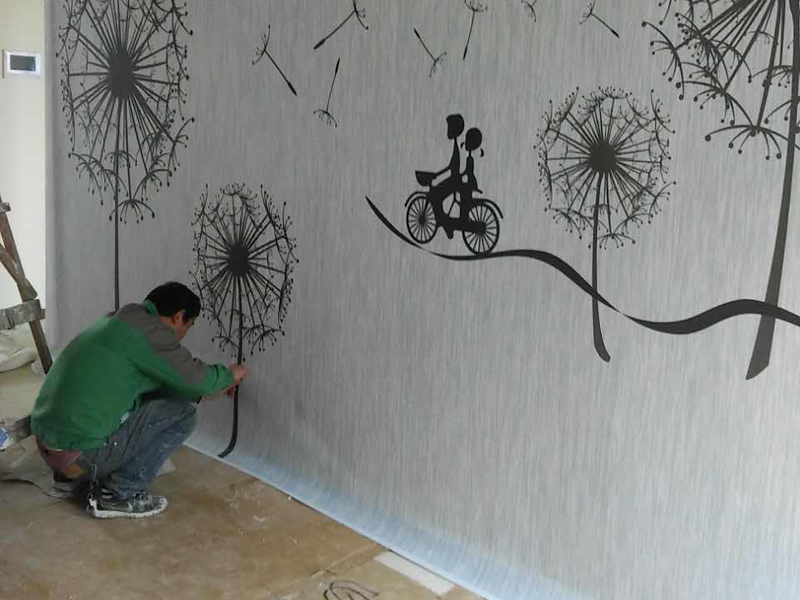 墻紙發(fā)霉怎么處理？滲水導(dǎo)致的發(fā)霉應(yīng)先