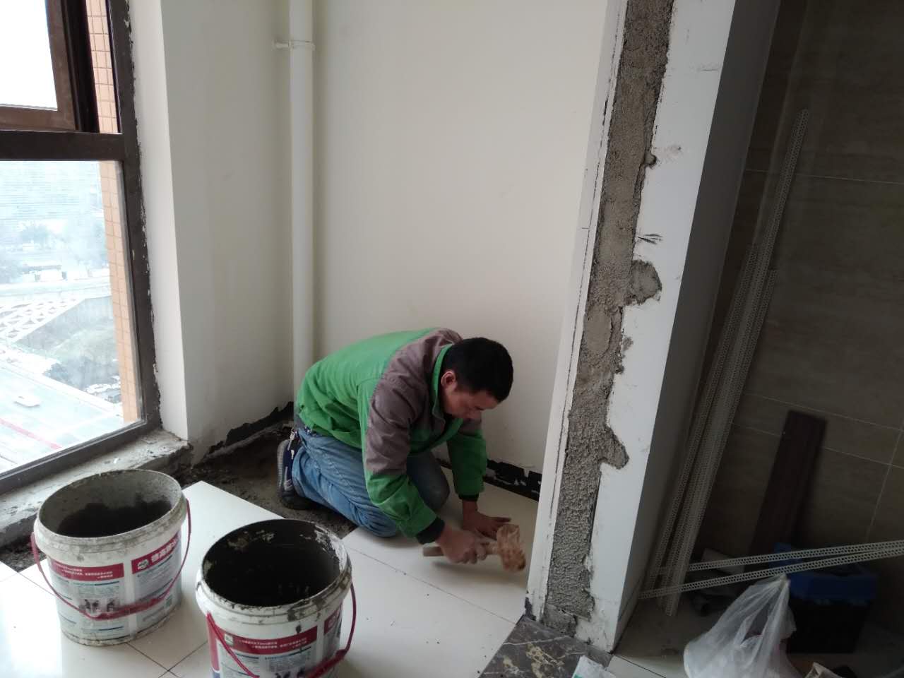 貼瓷磚一平米多少錢？工藝貼法地區(qū)原來