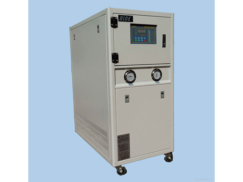 冷水機維修應(yīng)該找誰，附近哪里有做冷水