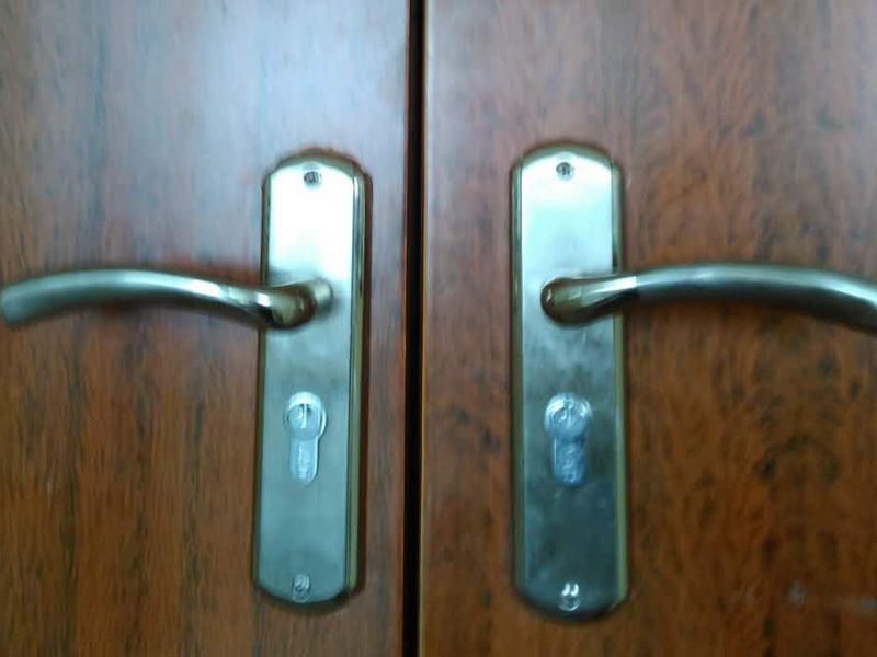 快速門維修,快速卷簾門常見故障及維修