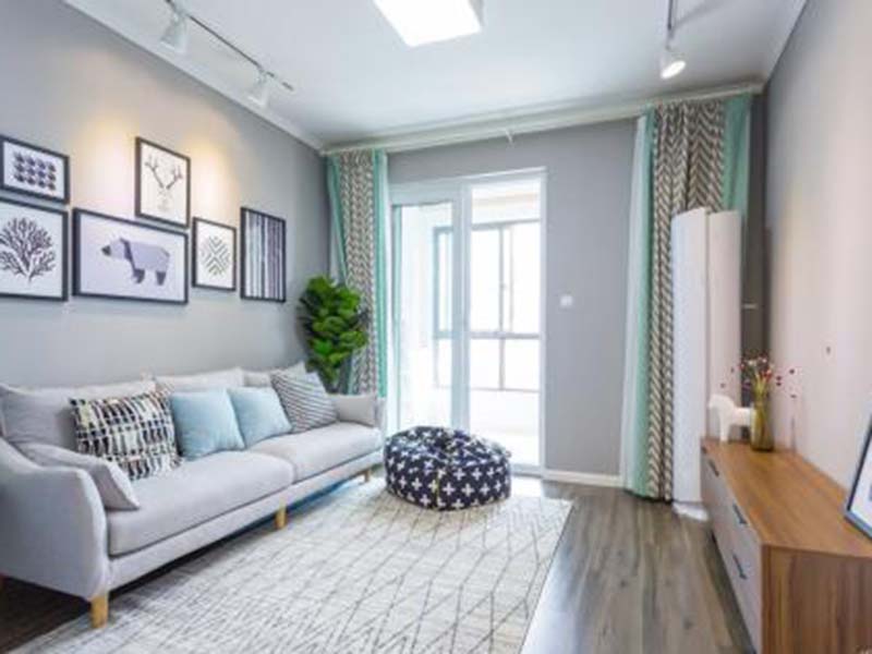 簡(jiǎn)歐客廳裝修風(fēng)格,簡(jiǎn)約客廳吊頂和地磚