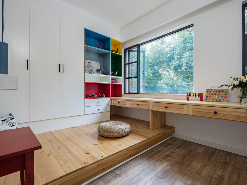 西安維修衣柜門需要多少錢，西安衣柜門