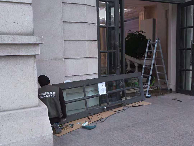 哪家鄭州門窗維修公司服務(wù)好，鄭州推拉
