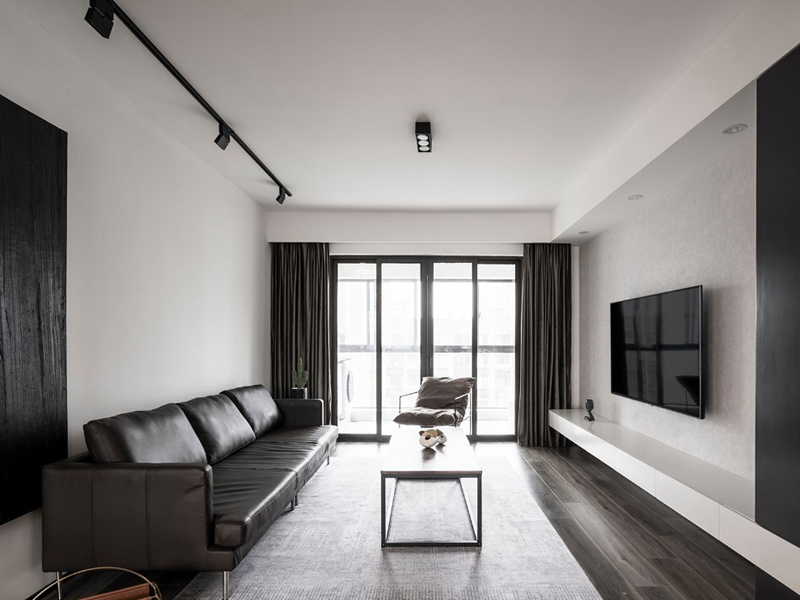 天津安裝一個(gè)玻璃窗戶要多少錢，天津鋁