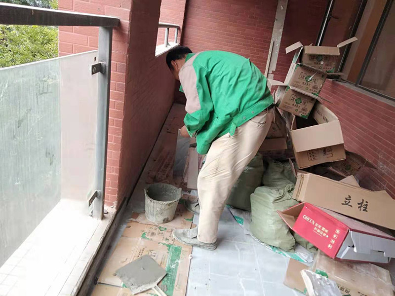 砧瓷磚包工包料多少錢(qián)一平方，砧瓷磚需