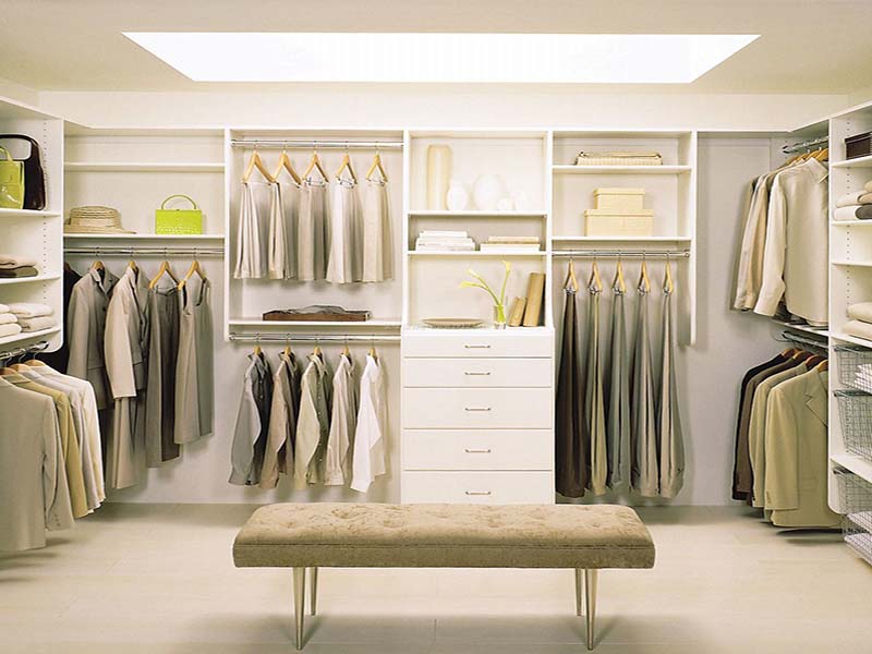 如何挑選定制衣柜廠家，定制衣柜廠家如