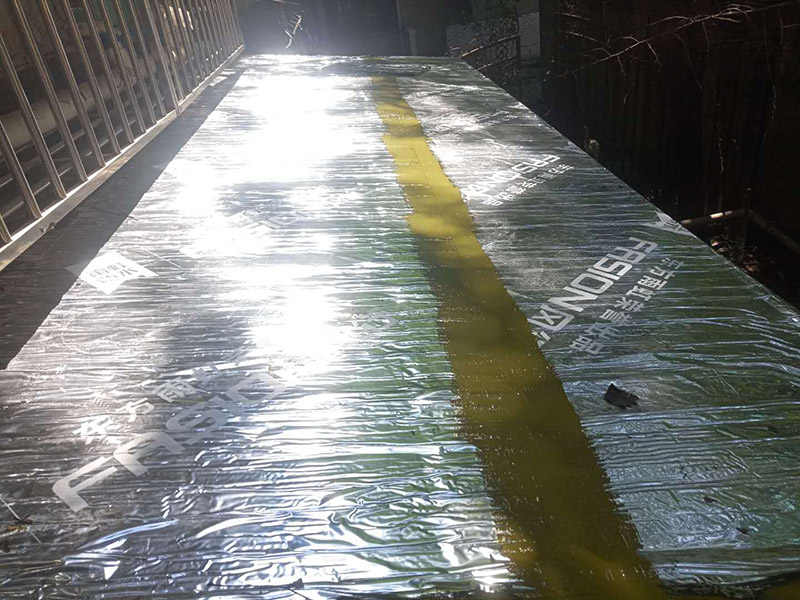 武漢防水補(bǔ)漏的方法有哪些，傳統(tǒng)方法、