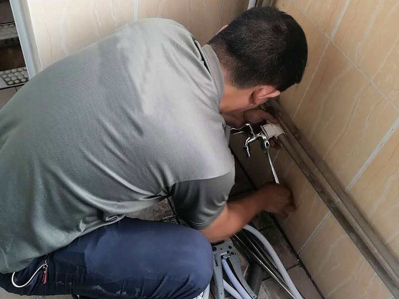 水管斷了快速處理這樣做，不懂別亂動，