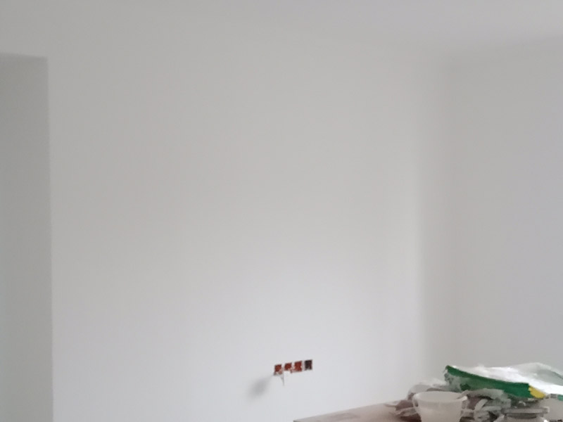 拆墻后重新刷漆清理舊墻面很重要，拆墻