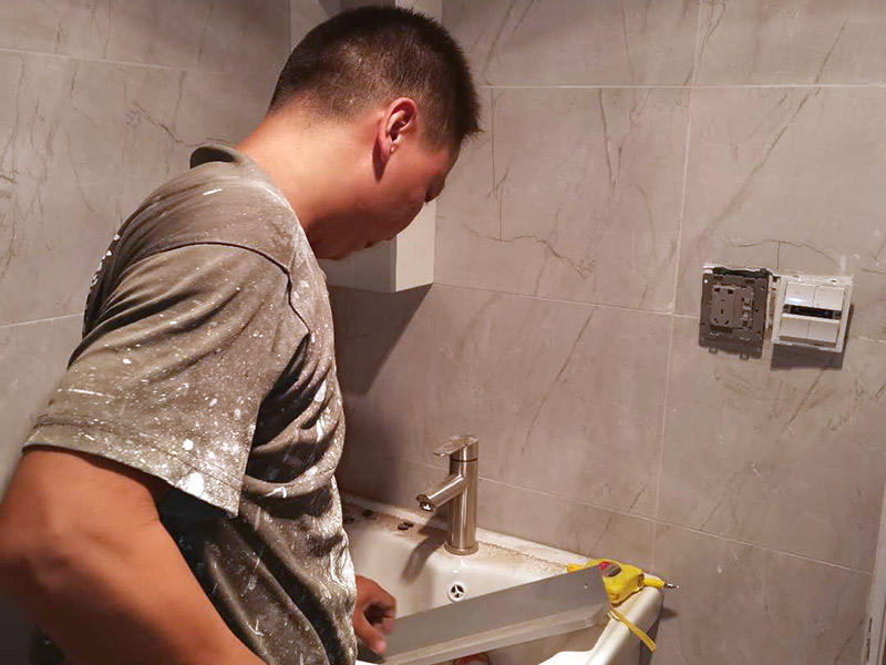 生間漏水找誰修好，北京衛(wèi)生間漏水專業(yè)