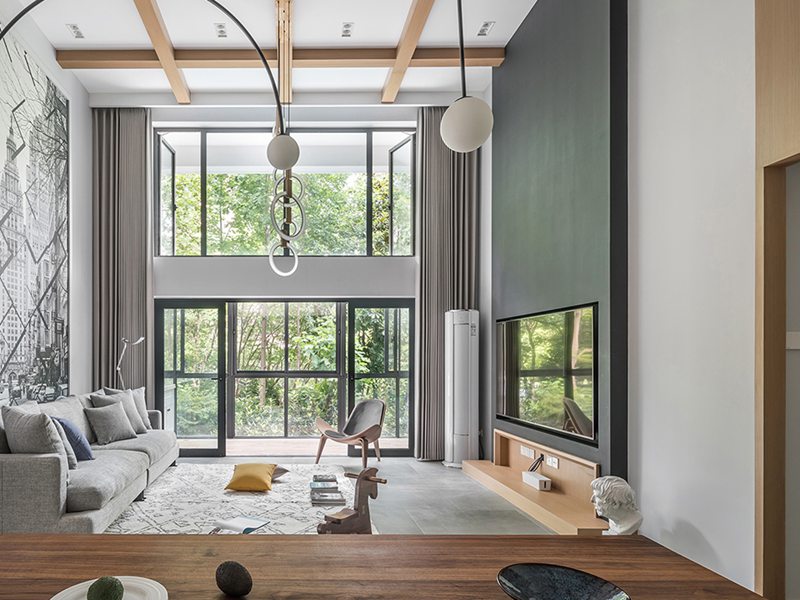 窗戶(hù)被臺(tái)風(fēng)吹晃動(dòng)了怎么辦_修窗戶(hù)上門(mén)