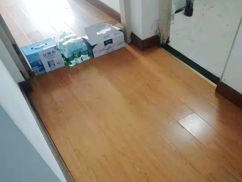 杭州蕭山區(qū)地板翻新價格是多少？