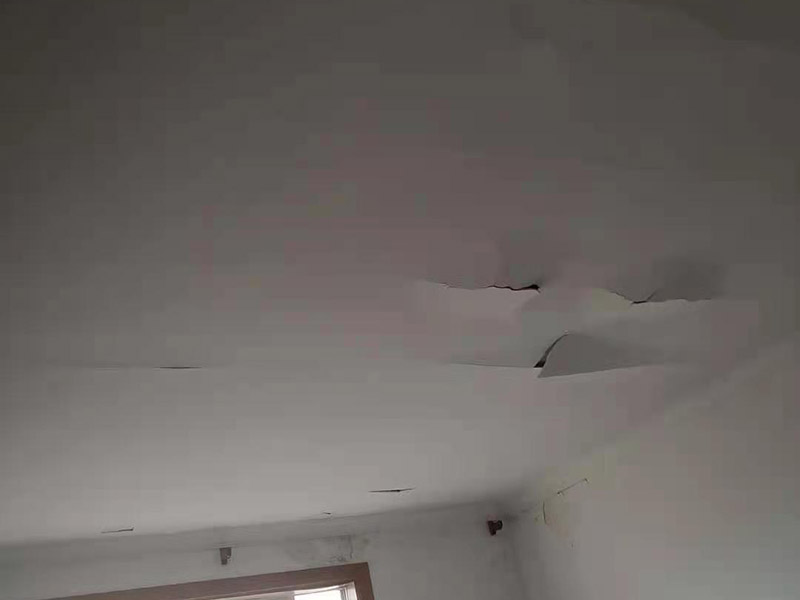 室內(nèi)屋頂漏水泛黃如何修復？天花板修復