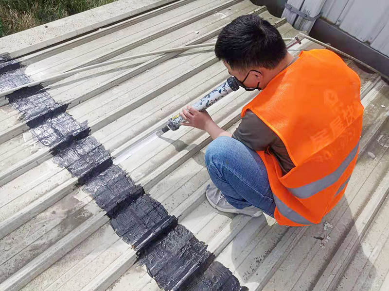 專業(yè)檢測漏水公司告訴你，廠房屋頂上漏