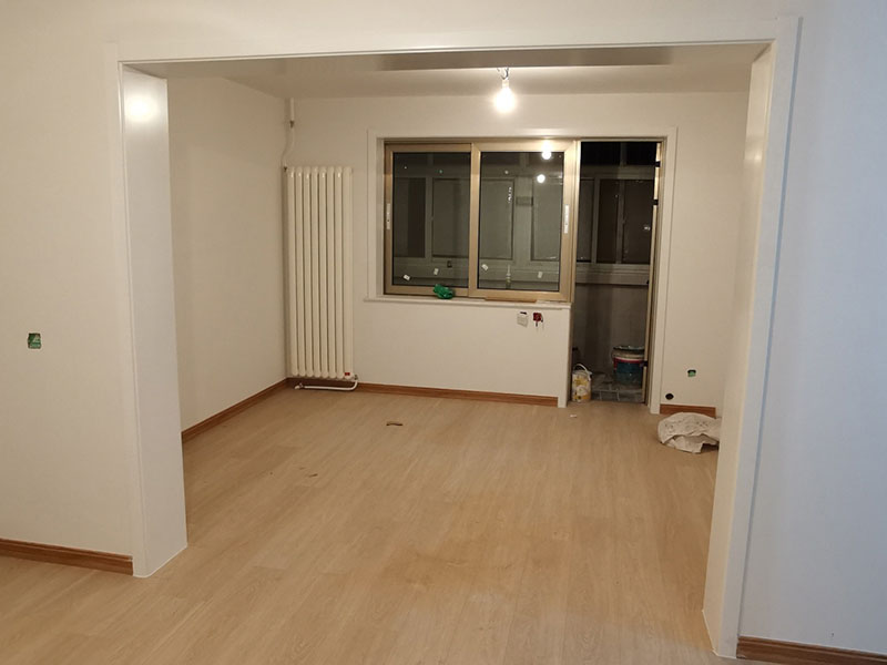 臥室地板整體修補多少錢？