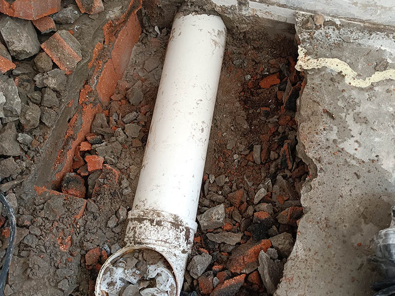 衛(wèi)生間水管滲水什么原因，可能有這些！