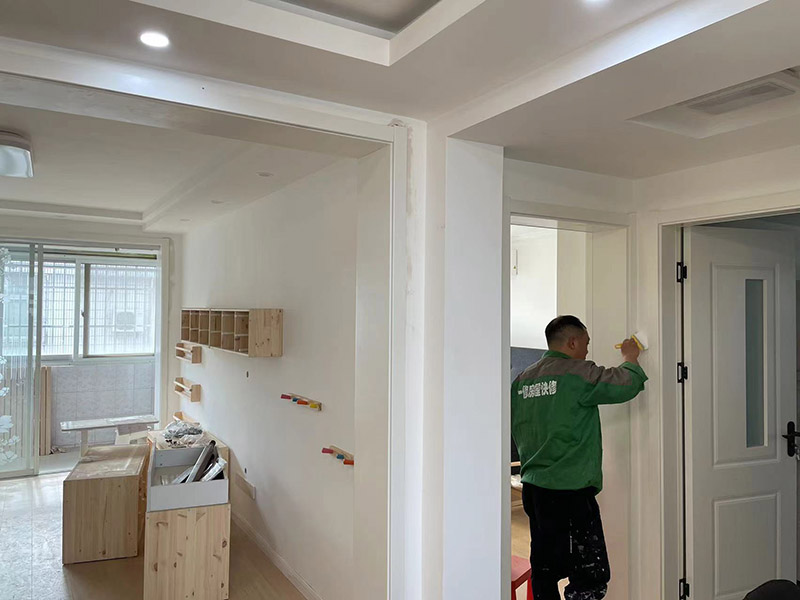 家庭墻面翻新的用什么材料好