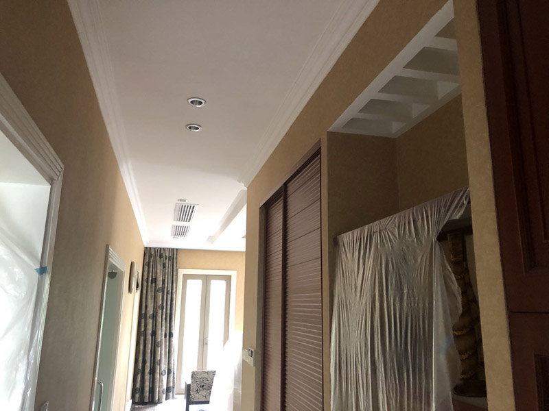 舊水泥地面有凹凸不平、開裂或潮濕怎么